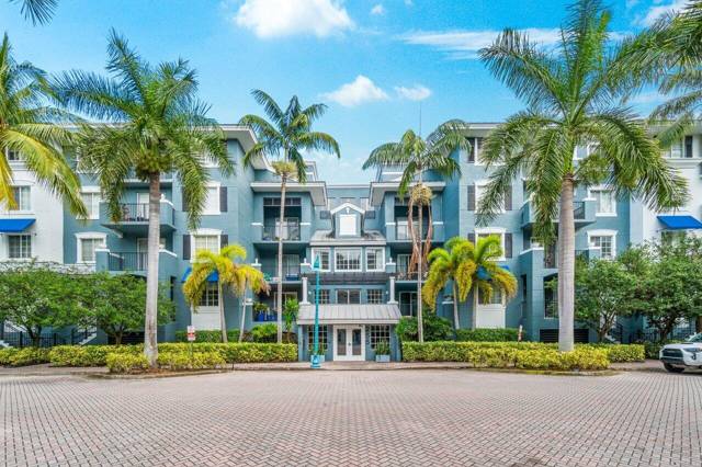 Pineapple Grove Village