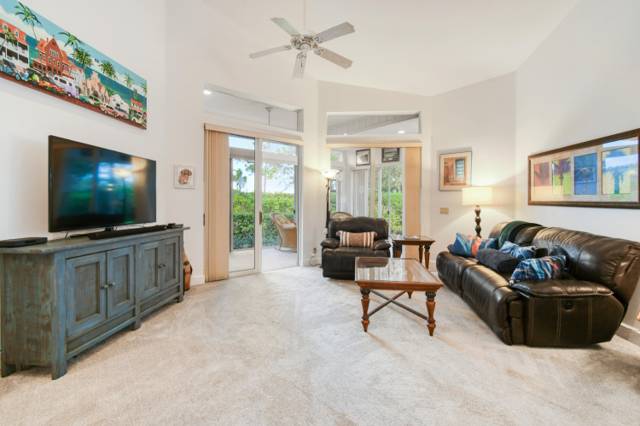 2201 NW Seagrass Drive