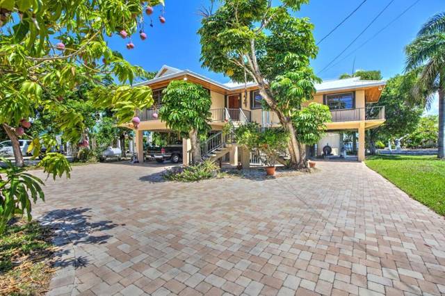 22865 Redfish Lane
