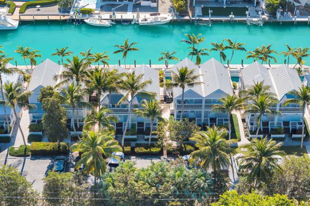 7017 Harbor Village Drive