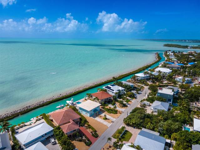 250 W Seaview Circle