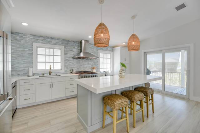 75 Lobstertail Road