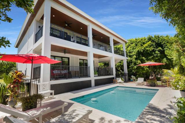 239 W Seaview Drive