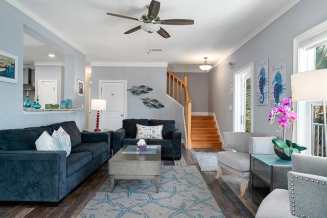211 S Anglers Drive