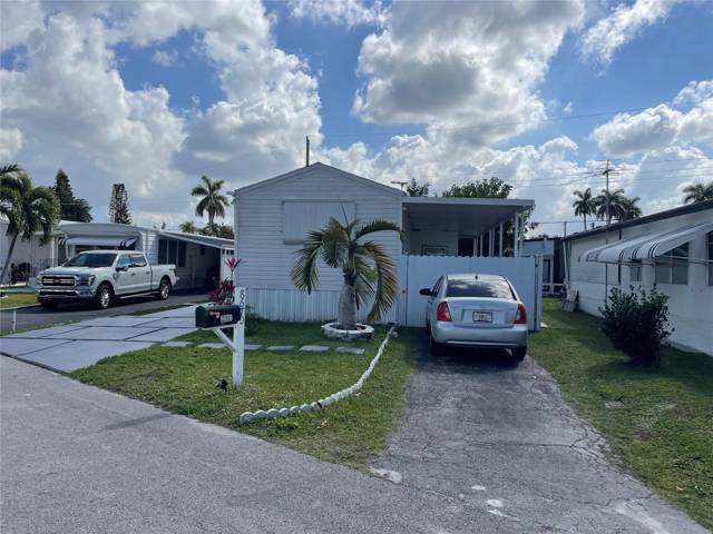 8670 SW 18th Court, home for sale in Davie