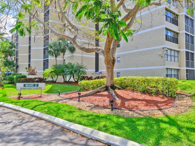 Country Club ApartmentsHomes for Sale in Weston, FL