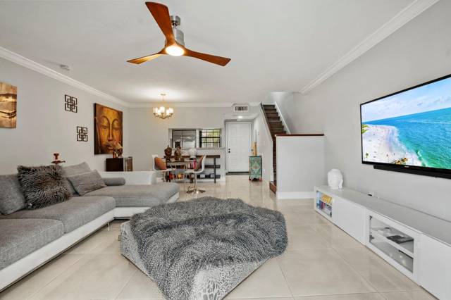 PierpointeHomes for Sale in Pembroke Pines, FL