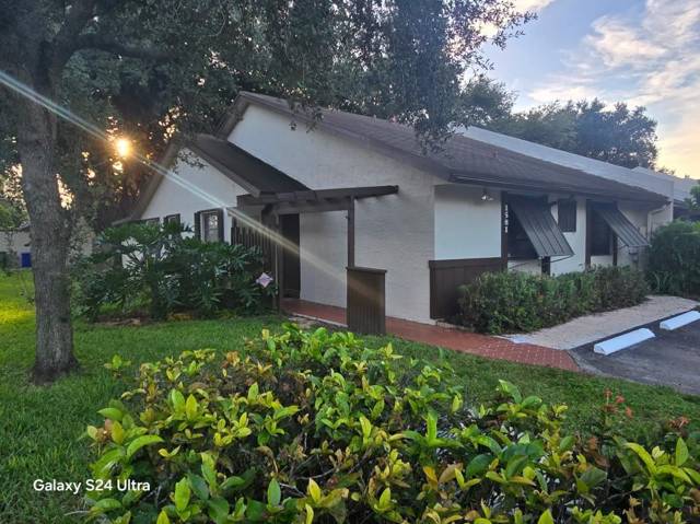 East LakesHomes for Sale in Pembroke Pines, FL