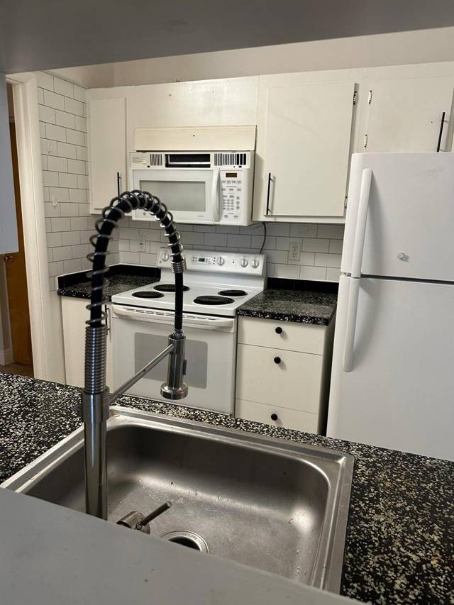 400 N Riverside Drive #102