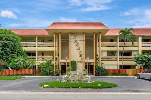 Caravel Condominium Apartments