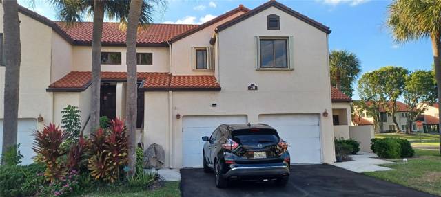 20 Via De Casas Sur #204 home for sale in South Lake