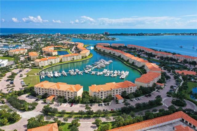 19 Harbour Isle Drive #106 home for sale in Harbour Isle West