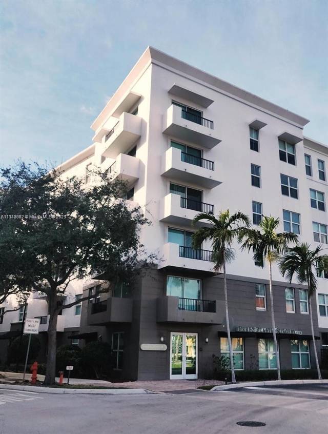 2401 NE 65th Street #608 home for sale in Lauderdale One