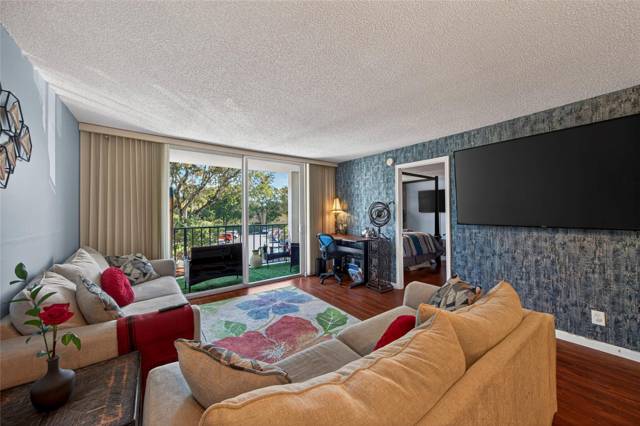 1800 N Andrews Avenue #2f home for sale in Drake Tower