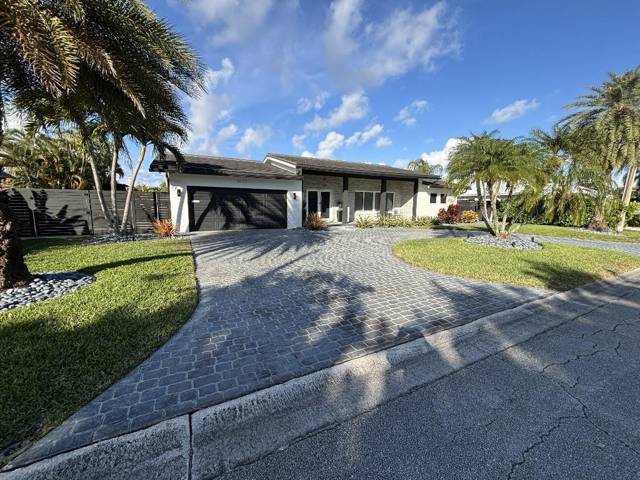 3017 NE 57th Street