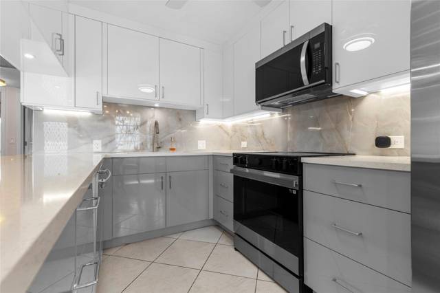 2122 Cambridge F #2122, Deerfield Beach 33442 home for sale