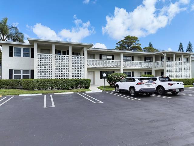 1020 Silk Oak Terrace #102