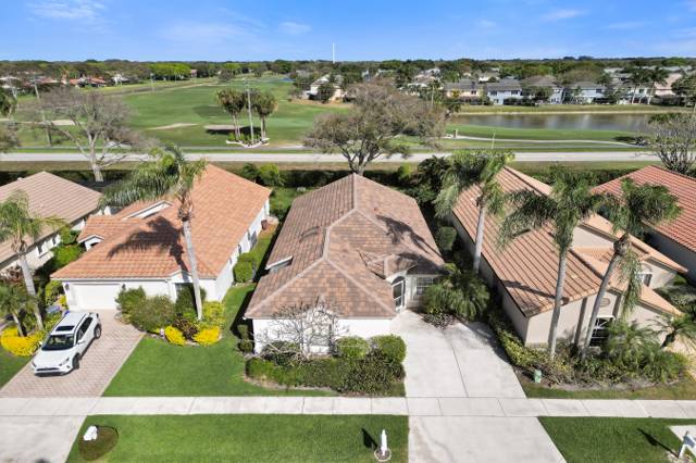 Sawgrass Lakes Homes