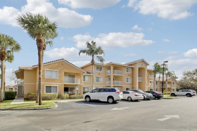 The Club At St Lucie West, A Condominium