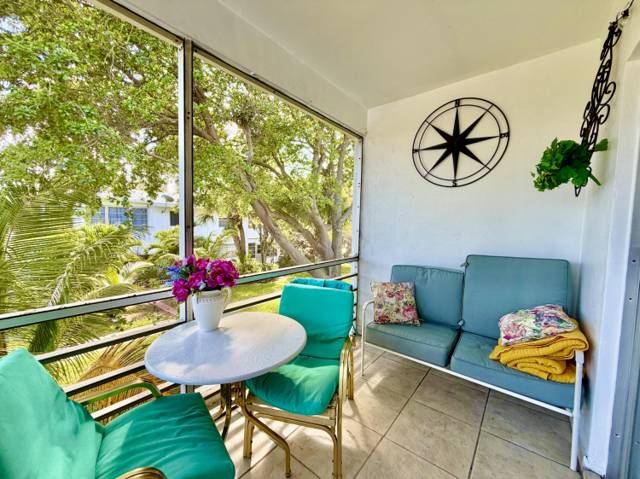 2551 W Golf Boulevard #204