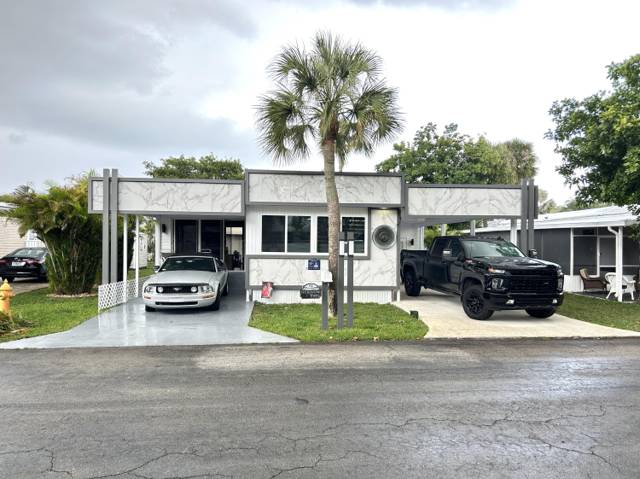 111 Alamanda Lane, home for sale in Deerfield Beach