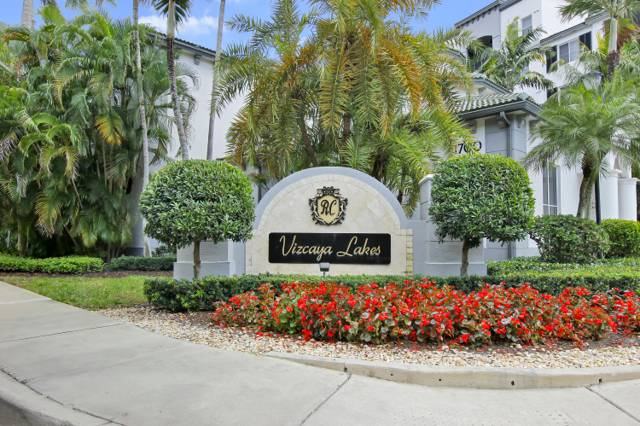 1660 Renaissance Commons Boulevard #2118 home for sale in Vizcaya Lakes Condo