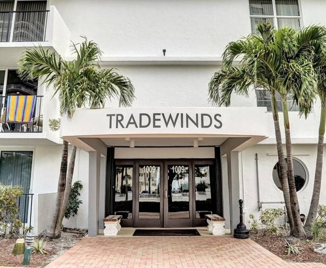 Tradewinds Of Pompano