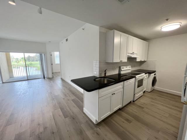 2040 Greenview Shores Boulevard #214 home for sale in Arissa Place Condo