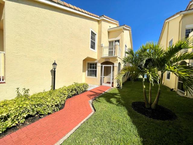 St Tropez At Boca Golf Coach Homes Condo