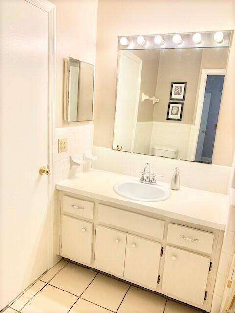 2426 SE 17th Street #307a home for sale in Village At Harbor Beach