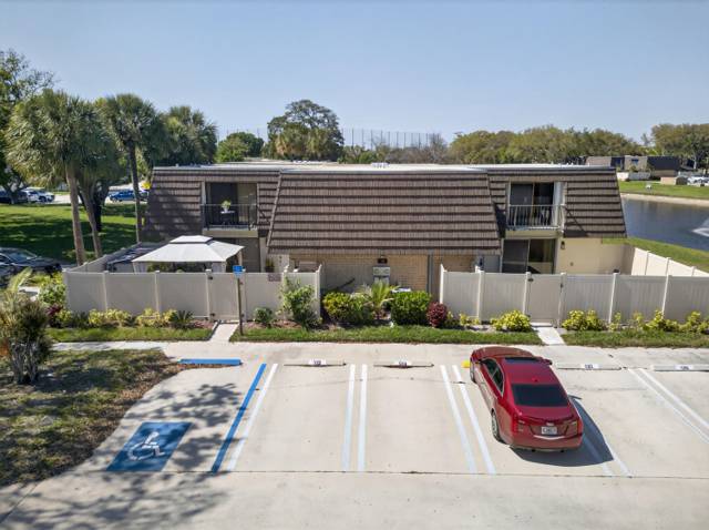 7811 78th Way home for sale in Heritage Village Of P B Lakes