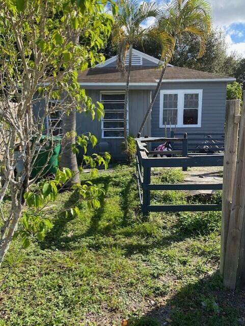 102 NW 28th Way home for sale in Broward Park