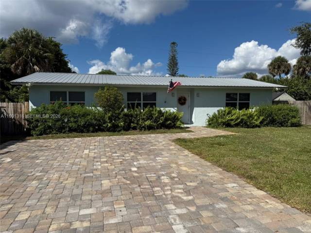 9546 SW Adams Street, home for sale in Okeechobee