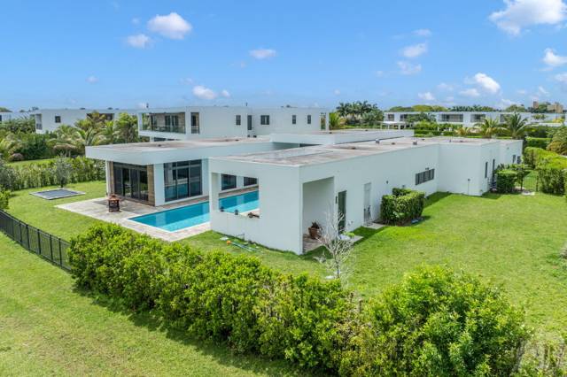 16539 N Botaniko Dr Drive home for sale in Weston Estates