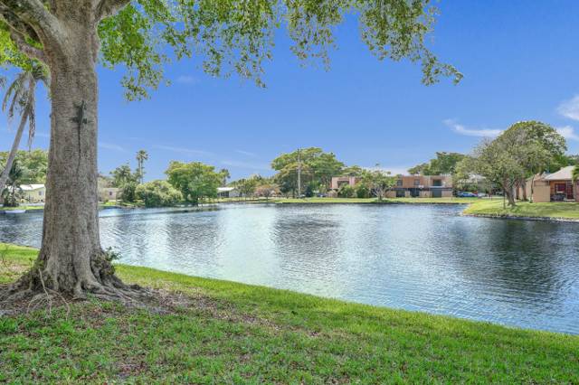 WestviewCondos for Sale in Pembroke Pines, FL