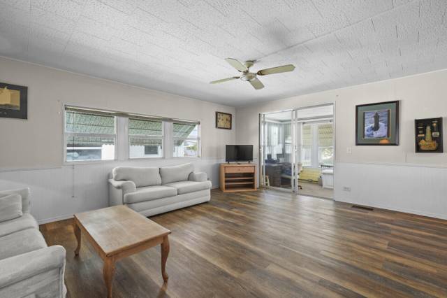 Hidden Harbour Condo