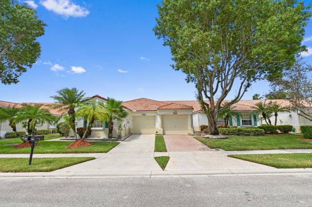 6077 Lake Hibiscus Drive home for sale in Floral Lakes