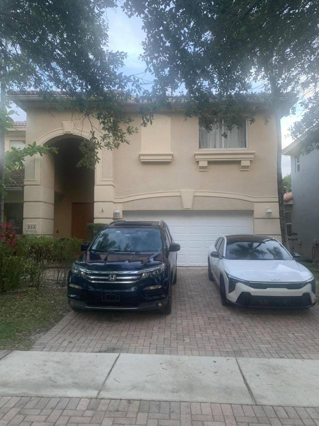 433 Gazetta Way home for sale in Terracina Johnson Property