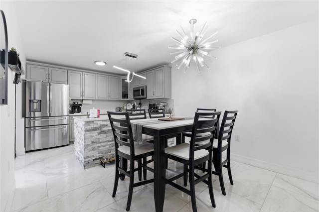 1017 10th Way home for sale in Village Of Sandalwood Lak