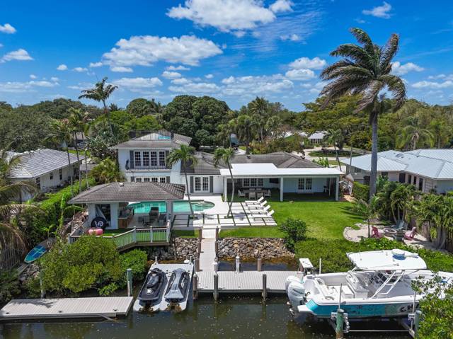 938 Turner Quay