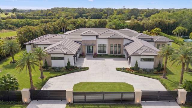 3905 Fieldview Way home for sale in Southfields Wellington Country