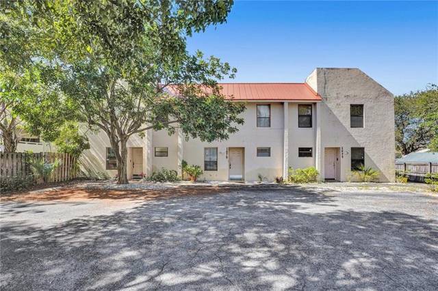 Hidden Oaks Townhouses