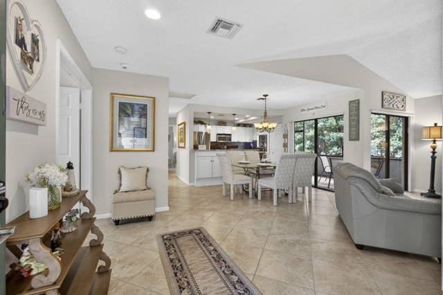 Lexington Green Condo