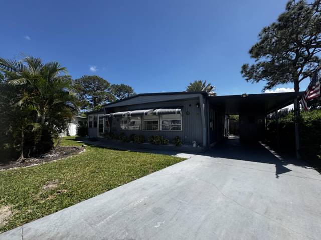 4242 3rd Court, home for sale in Lantana