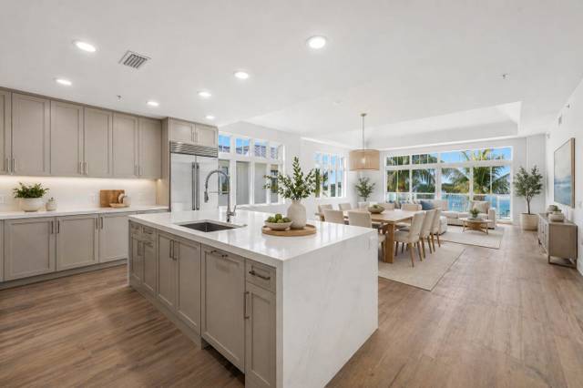 180 Lake Drive #2204 home for sale in Palm Beach Shores