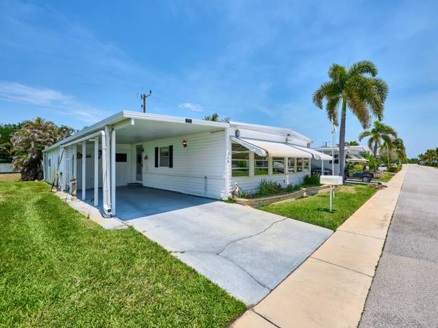 4300 SE Saint Lucie Boulevard #175