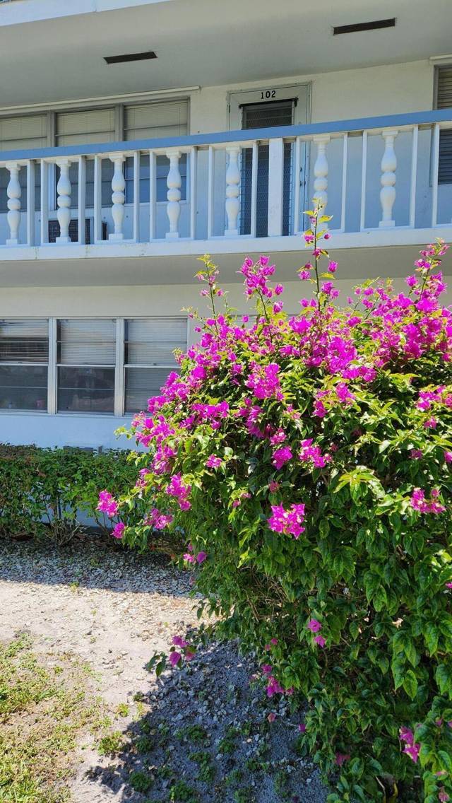 102 Andover D home for sale in Andover Condos