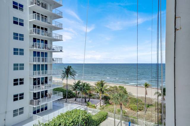 Pompano Atlantis