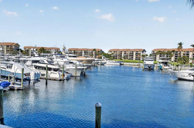 2401 Marina Isle Way ##206 home for sale in Marina At The Bluffs