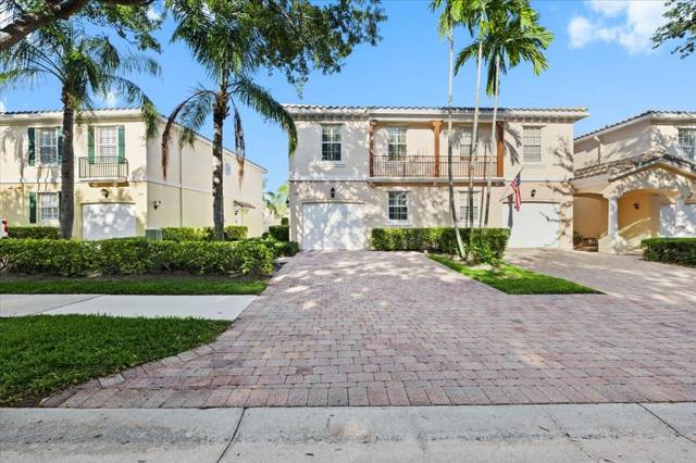 142 Santa Barbara Way home for sale in Catalina Lakes